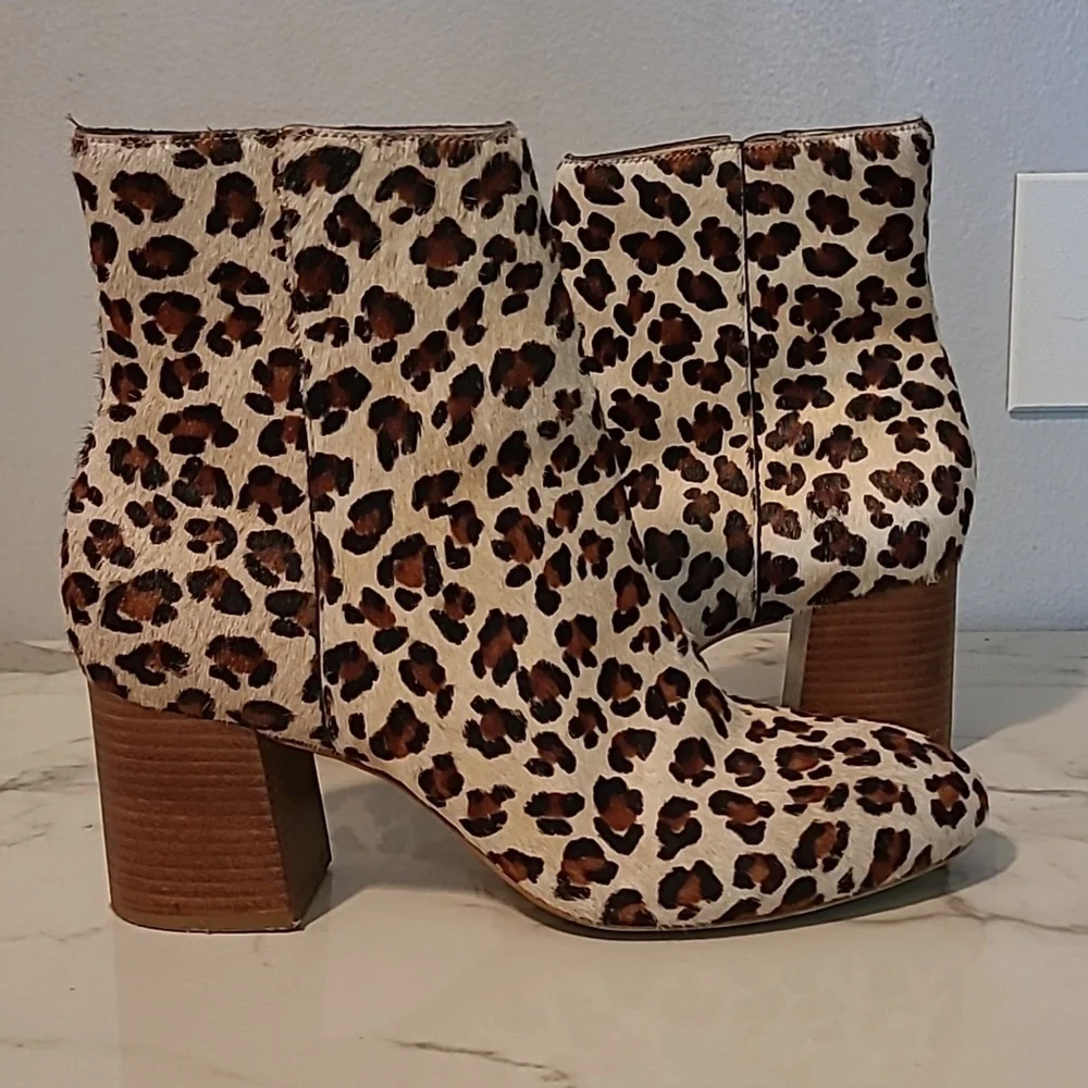 ABLE Leather Calfhair Leopard Print Chucky Block Heels Ankle Boots Booties Wmn 9